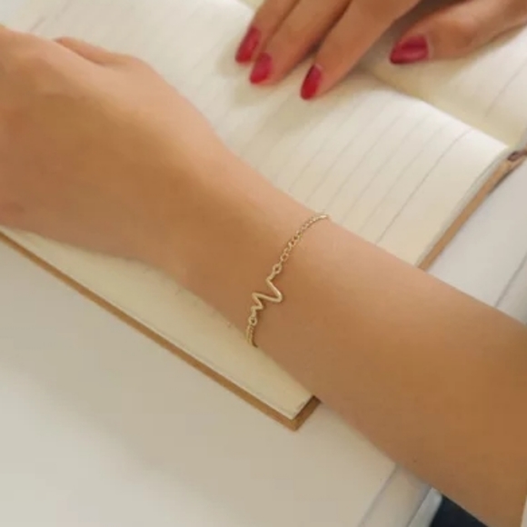 Jewelry - Heart Beat Bracelet 🍇🍇🍇